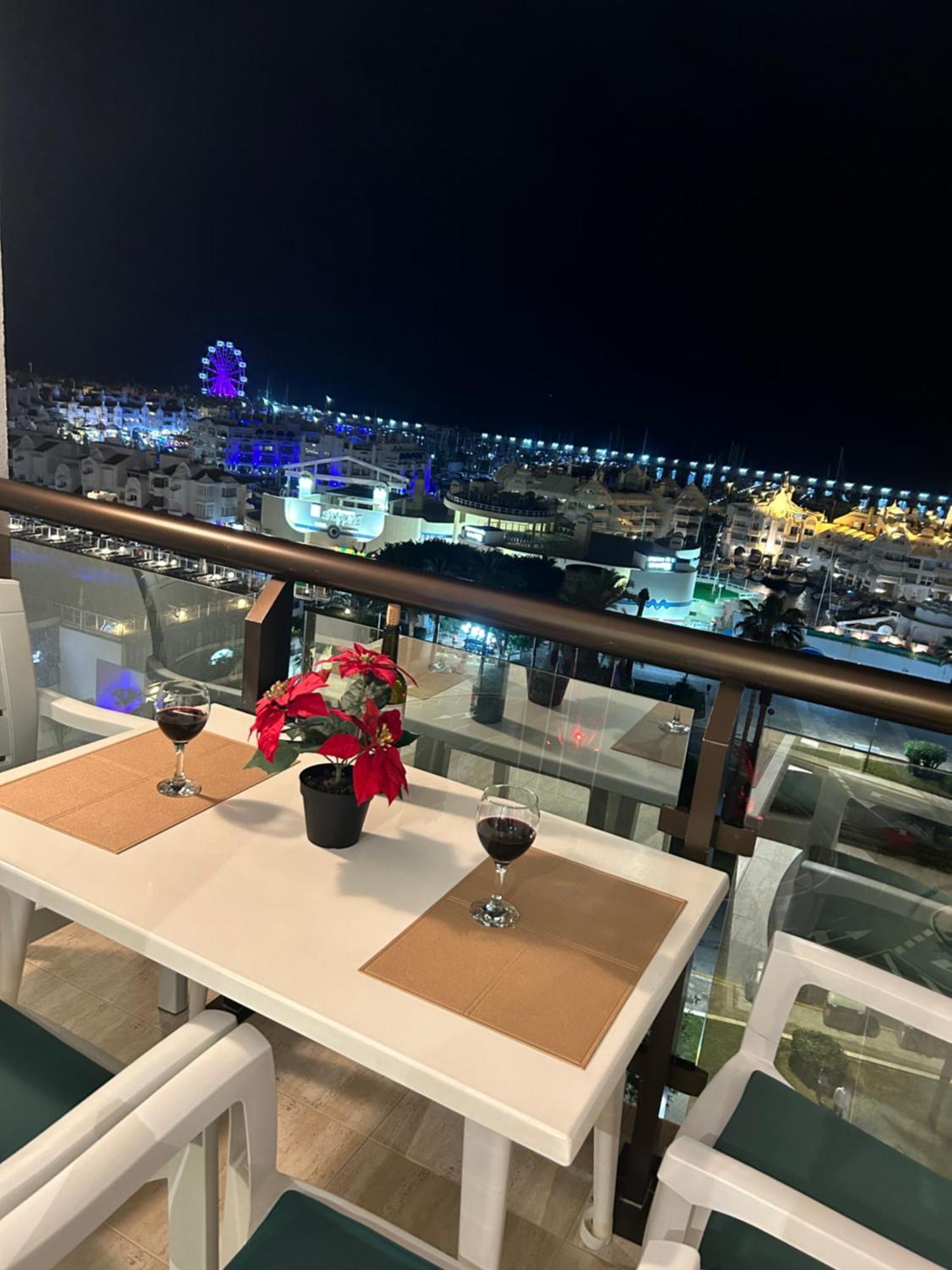 Piso509 Lägenhet Benalmádena Exteriör bild