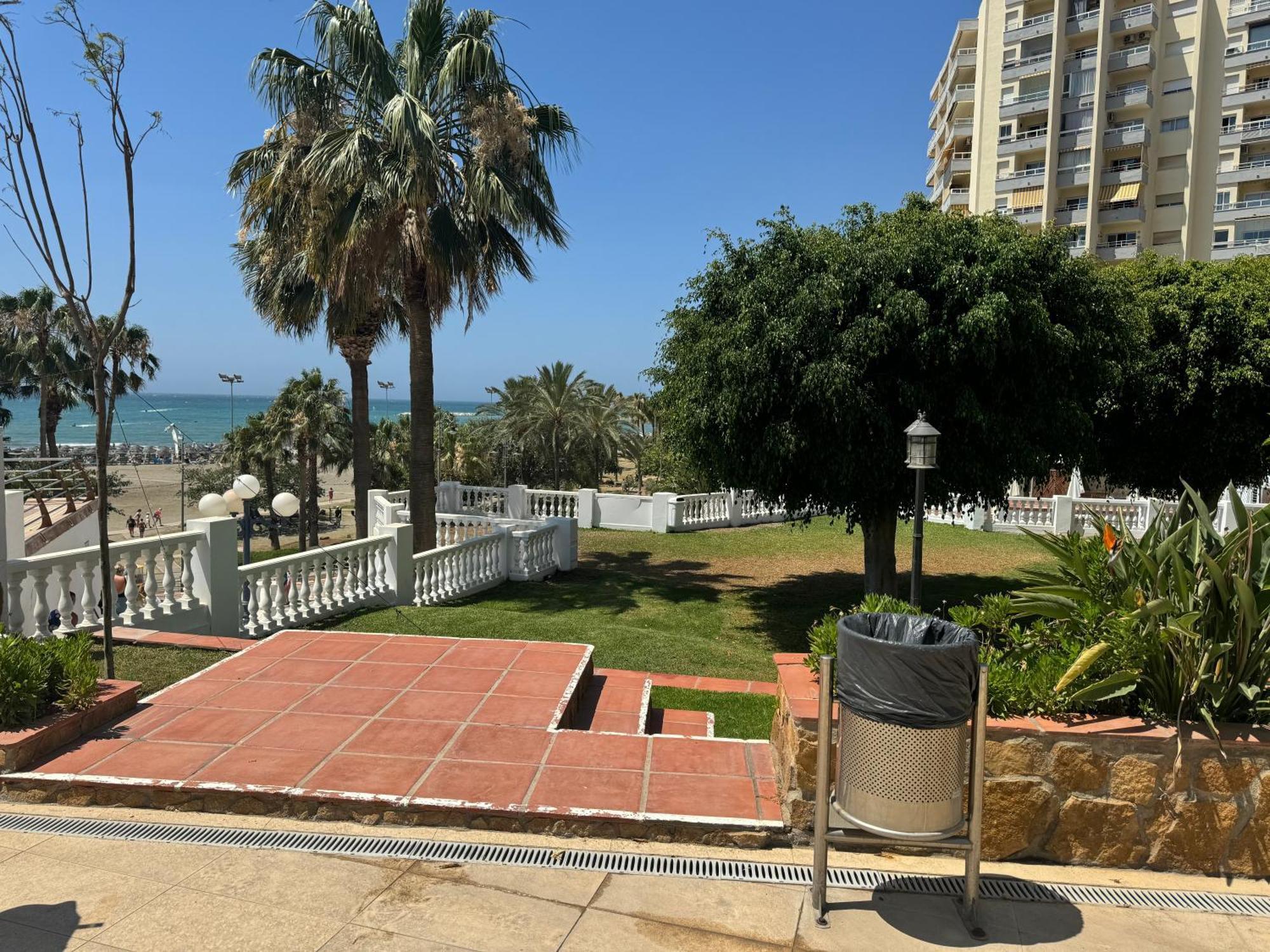 Piso509 Lägenhet Benalmádena Exteriör bild